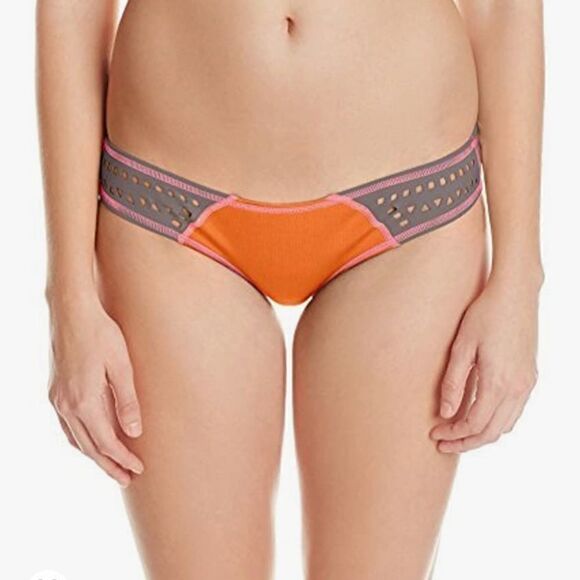 Rip Curl Women's Bomb Laser Cut Hipster Bikini Bottom - Picture 1 of 11
